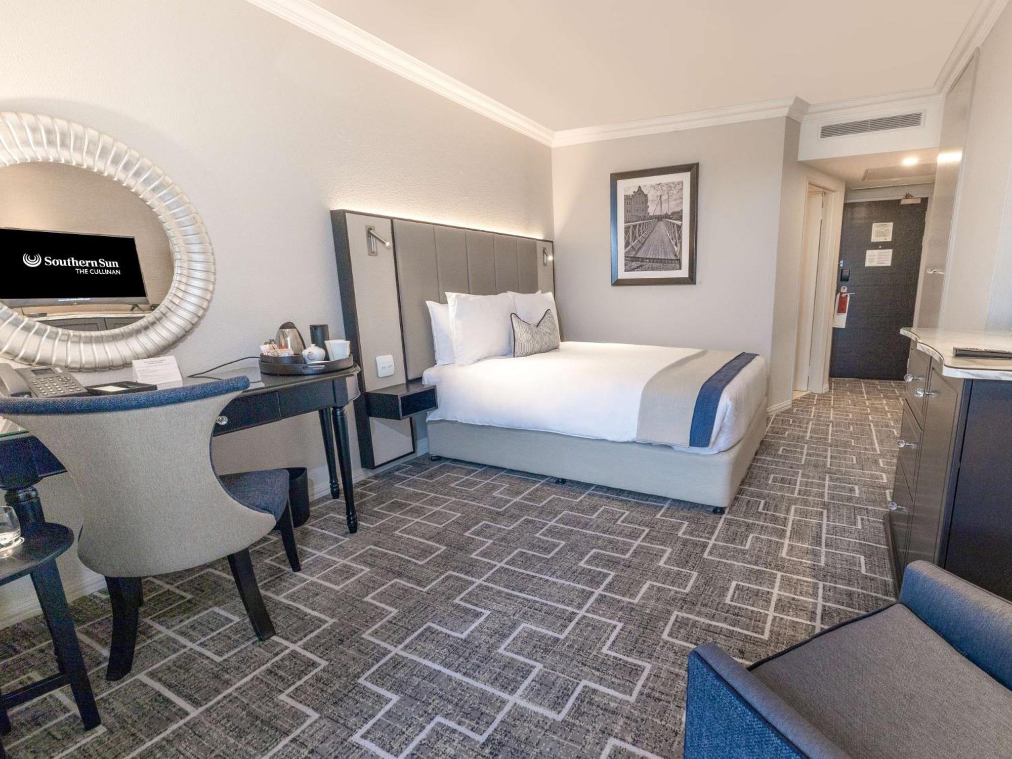Southern Sun The Cullinan Ciudad del Cabo Exterior foto